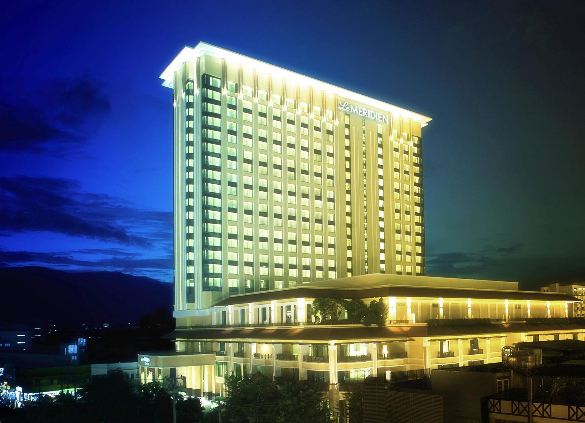 Ch Hotel Чіангмай Екстер'єр фото